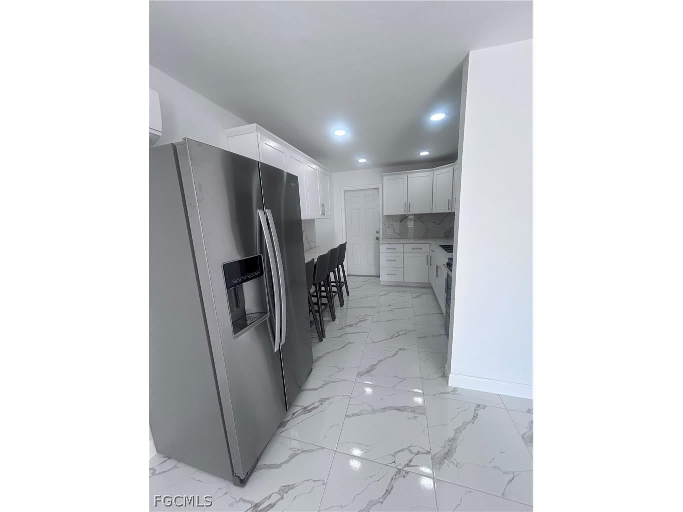 2655 Market Street Fort Myers FL 33916 2026012463 image7