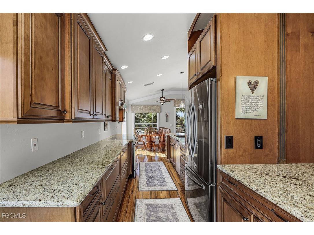 2656 Astwood Court Cape Coral FL 33991 2025025471 image18