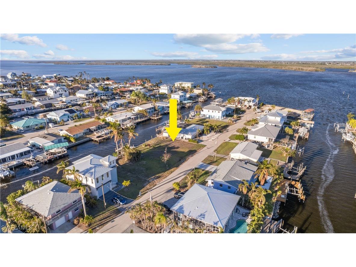 2656 Clyde Street Matlacha FL 33993 224100879 image1