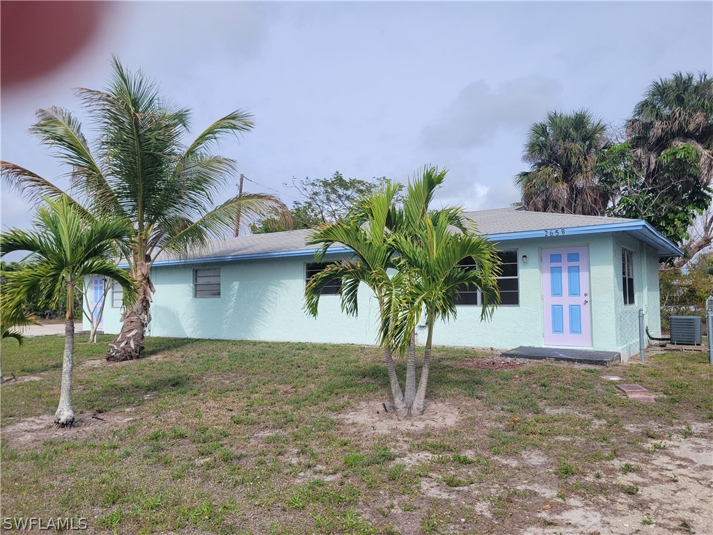 2656 Mangrove Street Naples FL 34112 226011429 image1