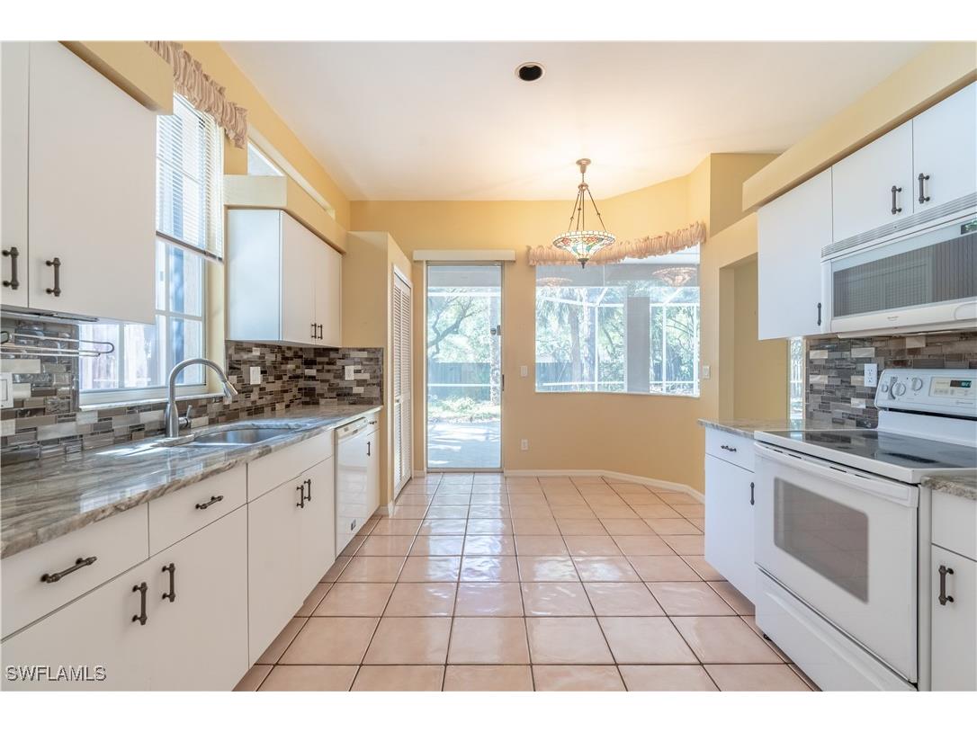 2656 River Reach Drive Naples FL 34104 225023031 image1