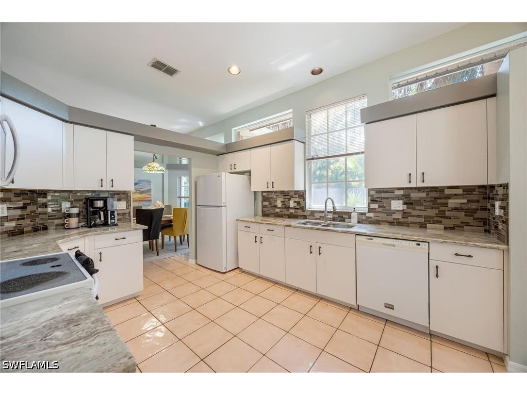 2656 River Reach Drive Naples FL 34104 226025366 image7