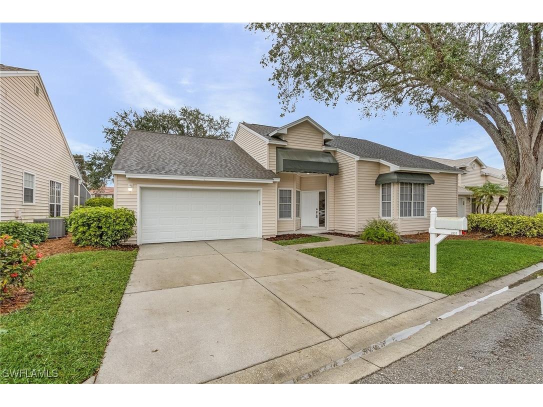 2657 Aft Avenue Naples FL 34109 225009854 image1