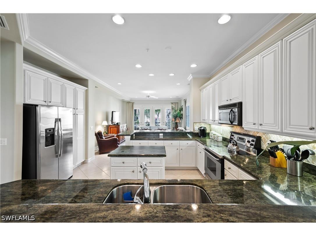 2658 Bolero Drive #9-2 Naples FL 34109 226014435 image16