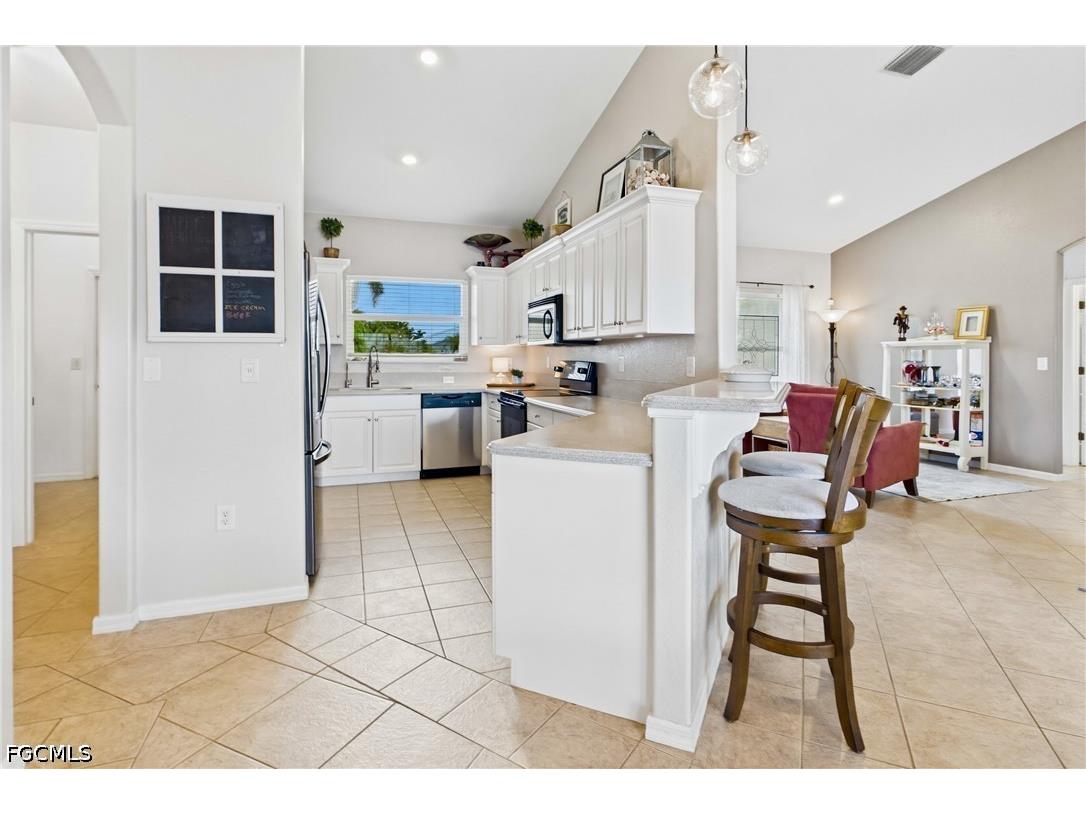 2658 SW 31st Lane Cape Coral FL 33914 2026029283 image22