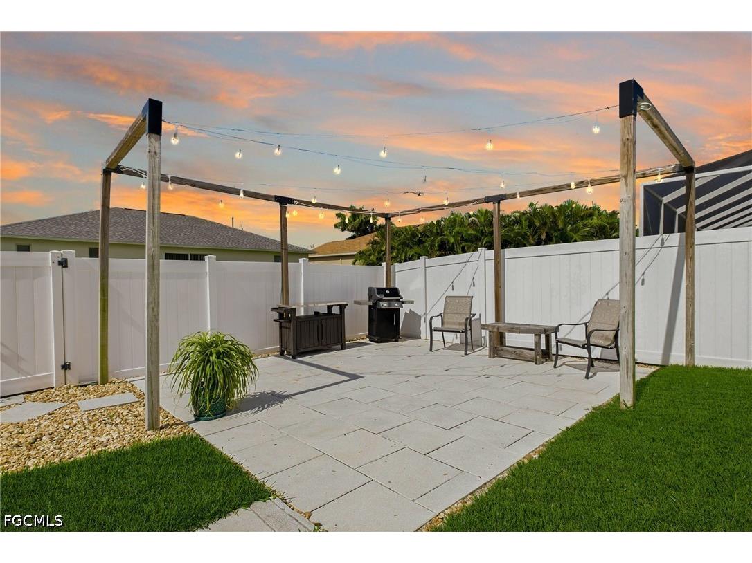 2658 SW 31st Lane Cape Coral FL 33914 2026029283 image35