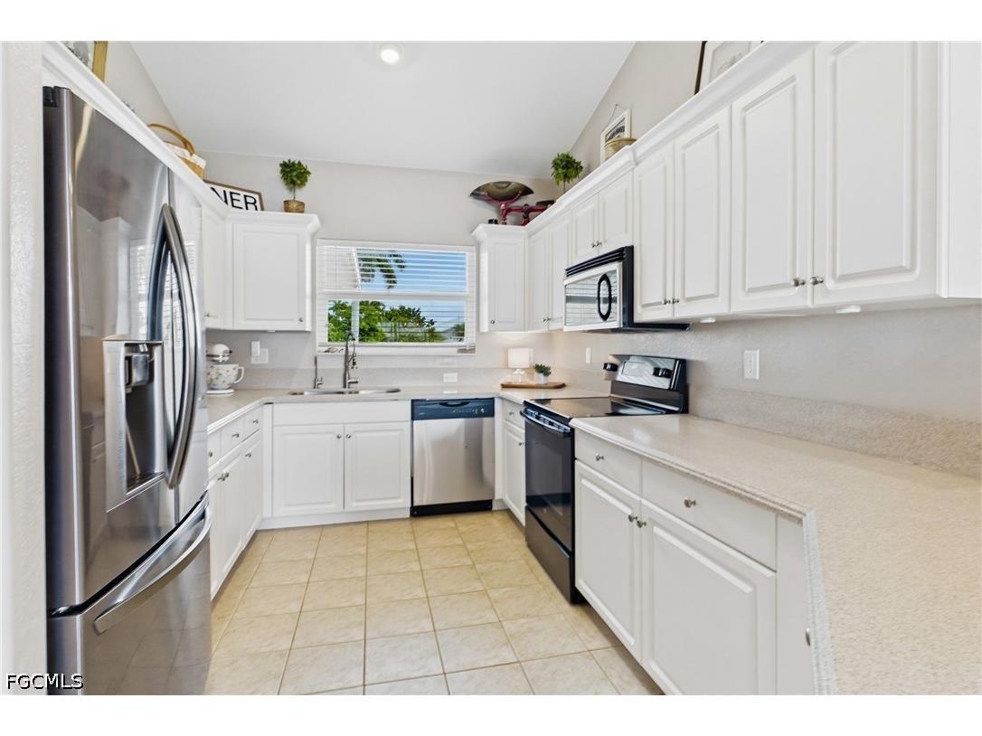2658 SW 31st Lane Cape Coral FL 33914 2026029283 image9