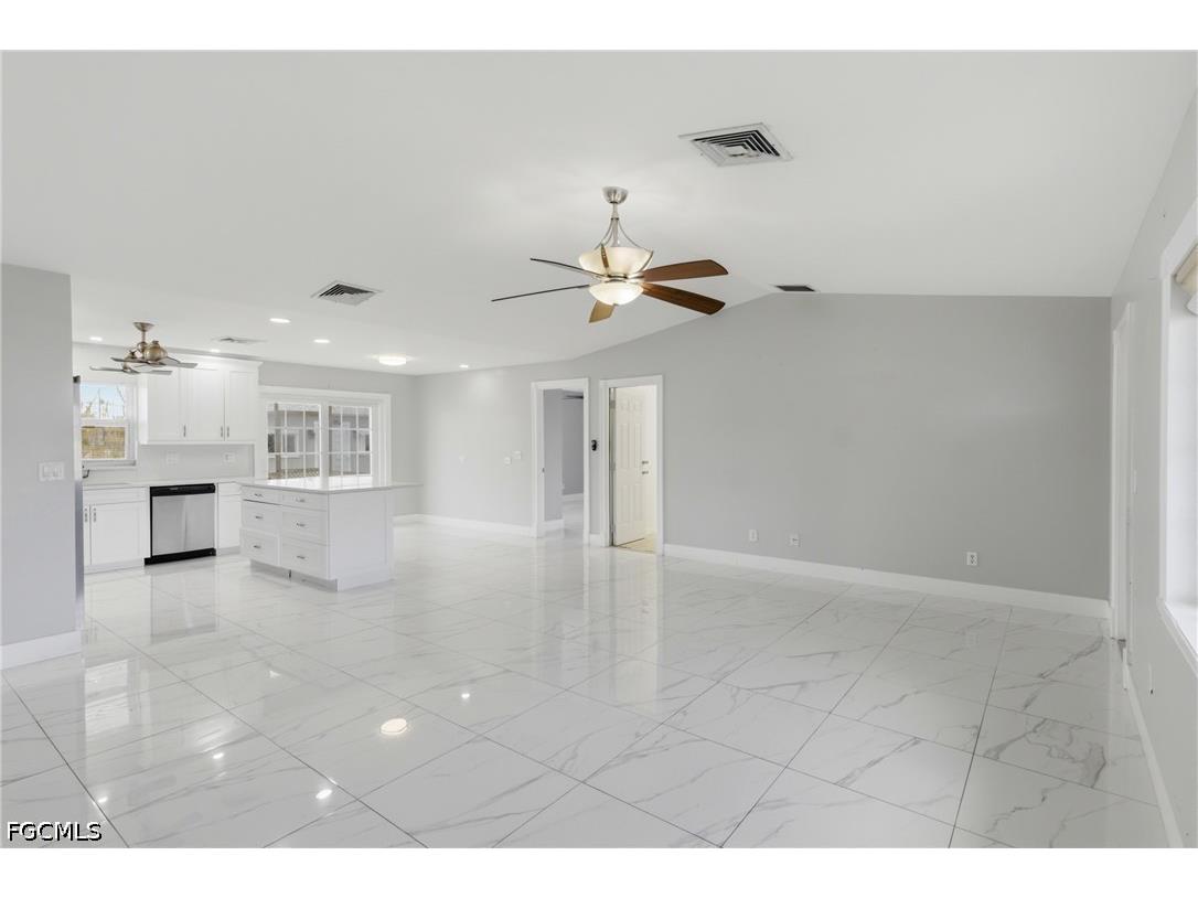 2658 SW 32nd Street Cape Coral FL 33914 2026019166 image11