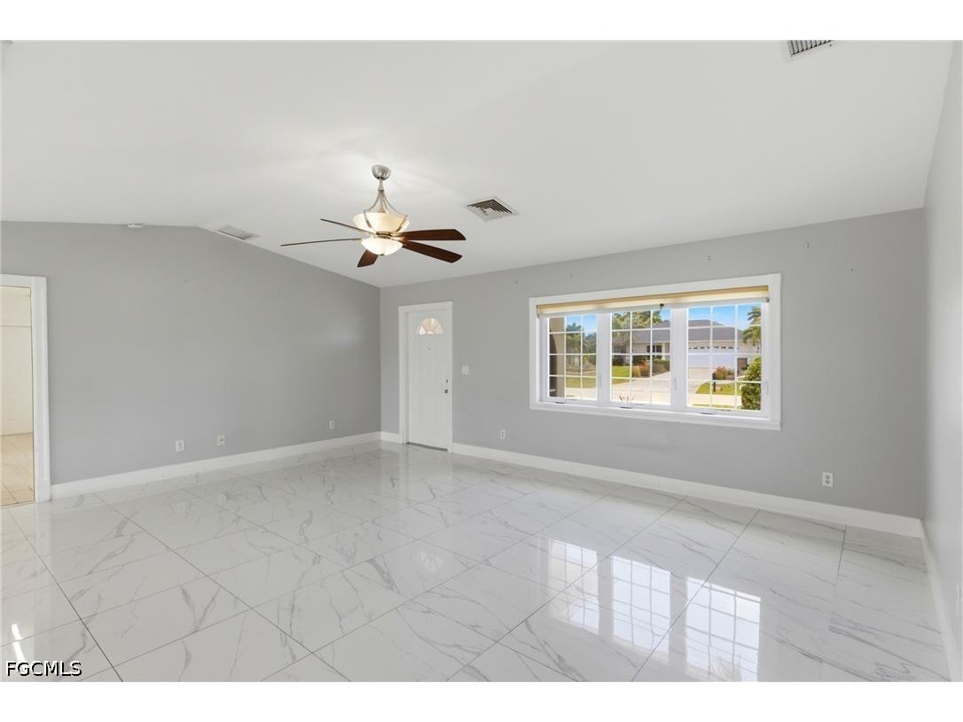 2658 SW 32nd Street Cape Coral FL 33914 2026019166 image12