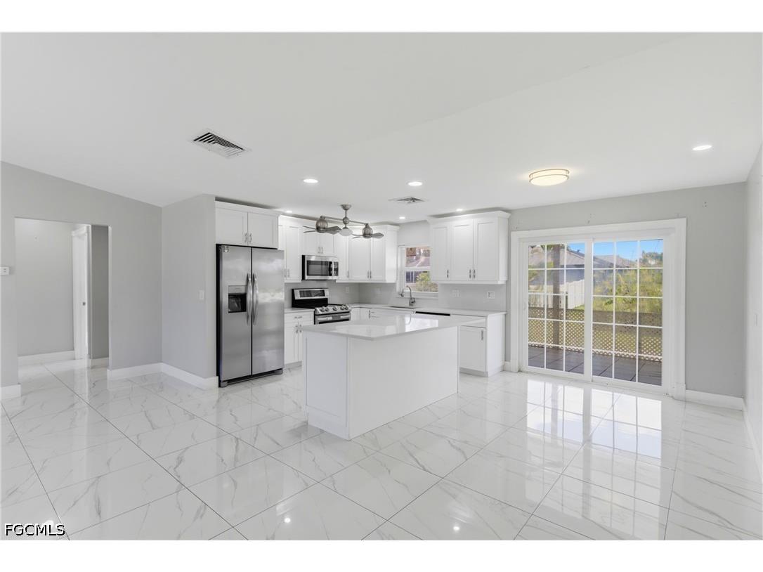 2658 SW 32nd Street Cape Coral FL 33914 2026019166 image15