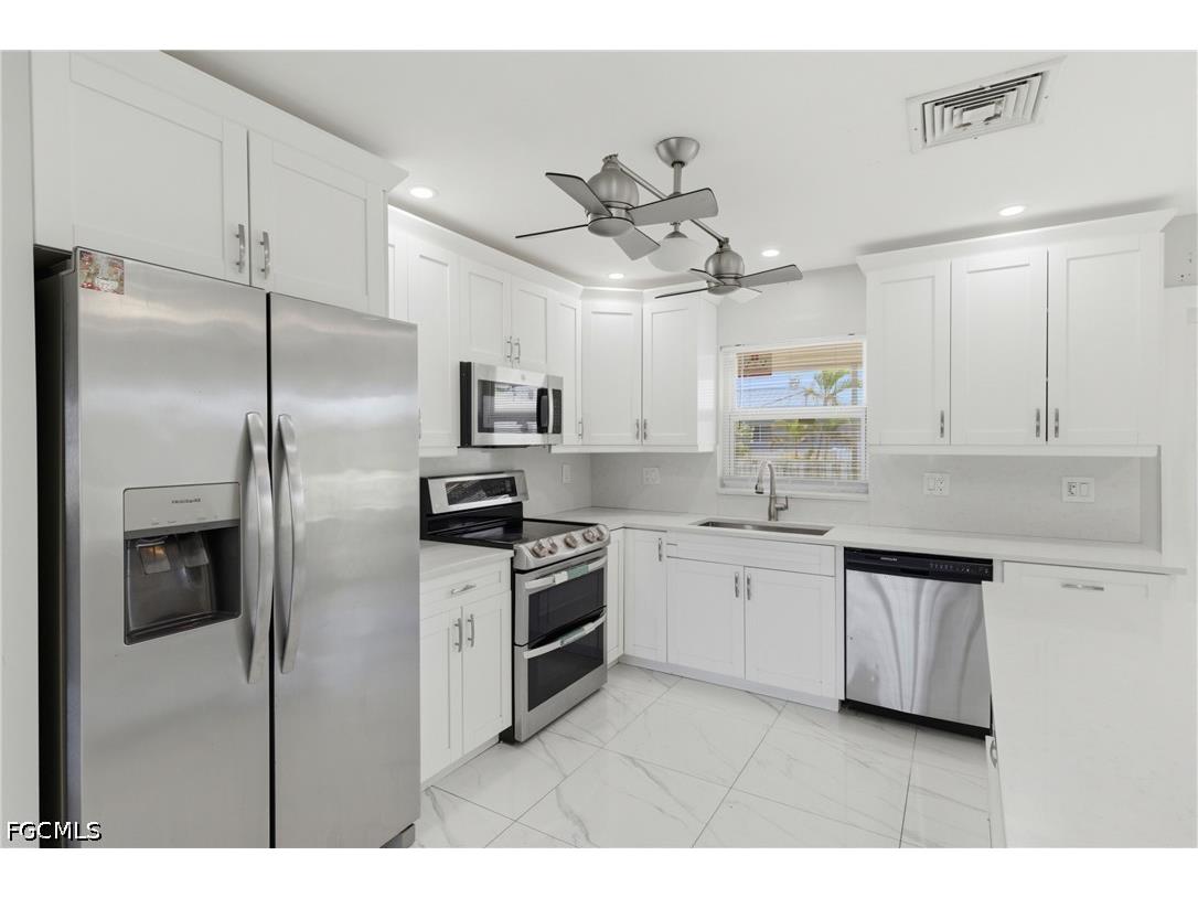 2658 SW 32nd Street Cape Coral FL 33914 2026019166 image17