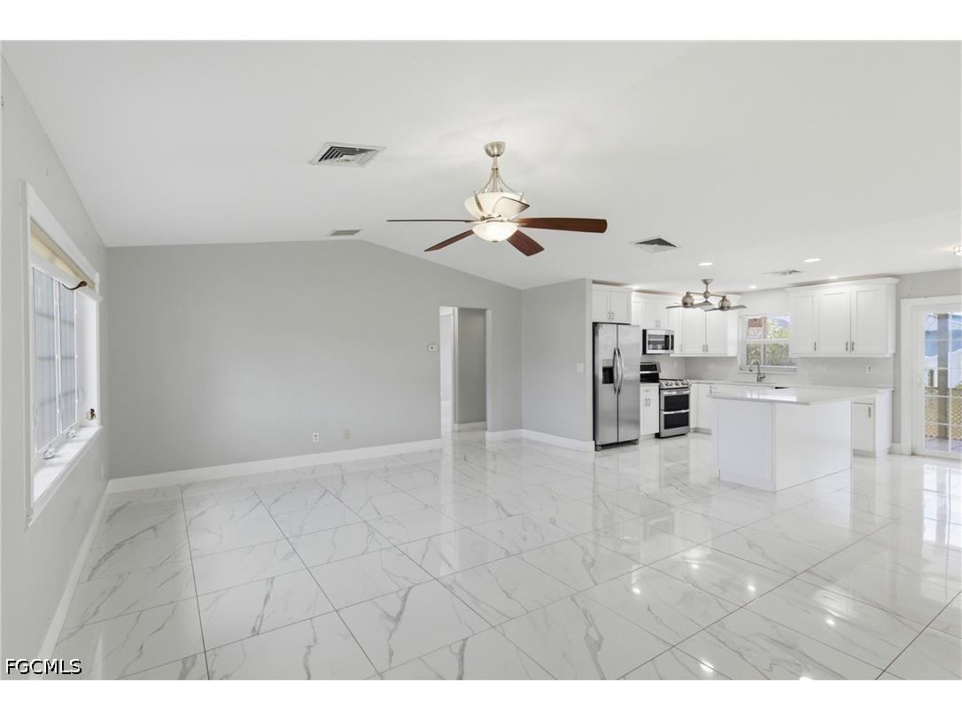 2658 SW 32nd Street Cape Coral FL 33914 2026019166 image9