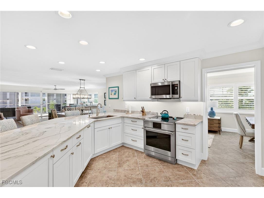 2659 W Gulf Drive #C201 Sanibel FL 33957 2026000247 image12