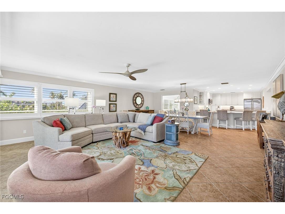 2659 W Gulf Drive #C201 Sanibel FL 33957 2026000247 image4