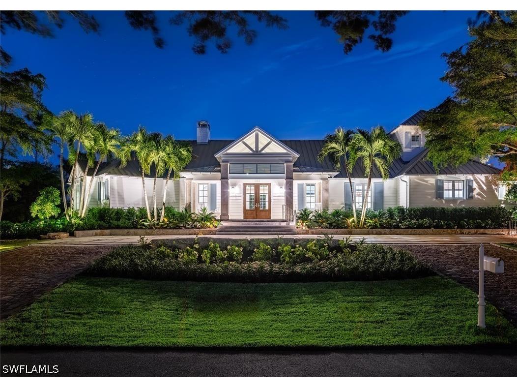 266 15th Avenue S Naples FL 34102 226013767 image1