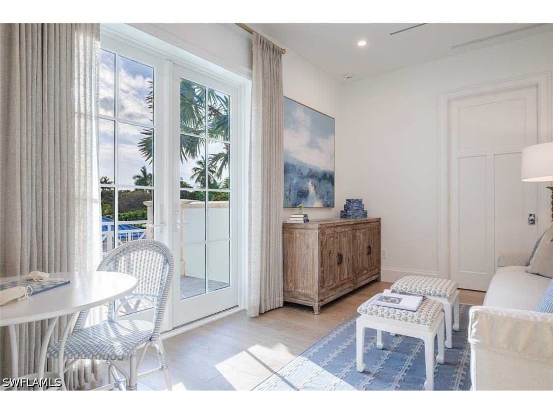 266 15th Avenue S Naples FL 34102 226013767 image40