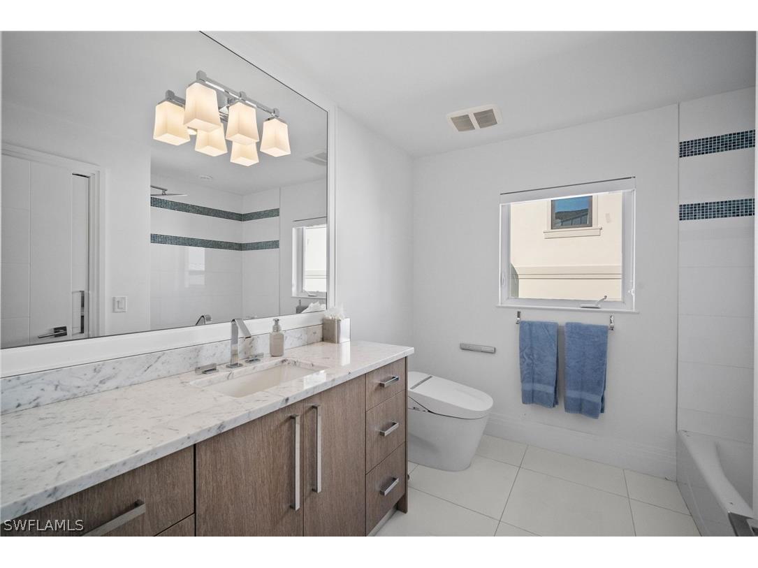 266 Egret Avenue Naples FL 34108 226007076 image30