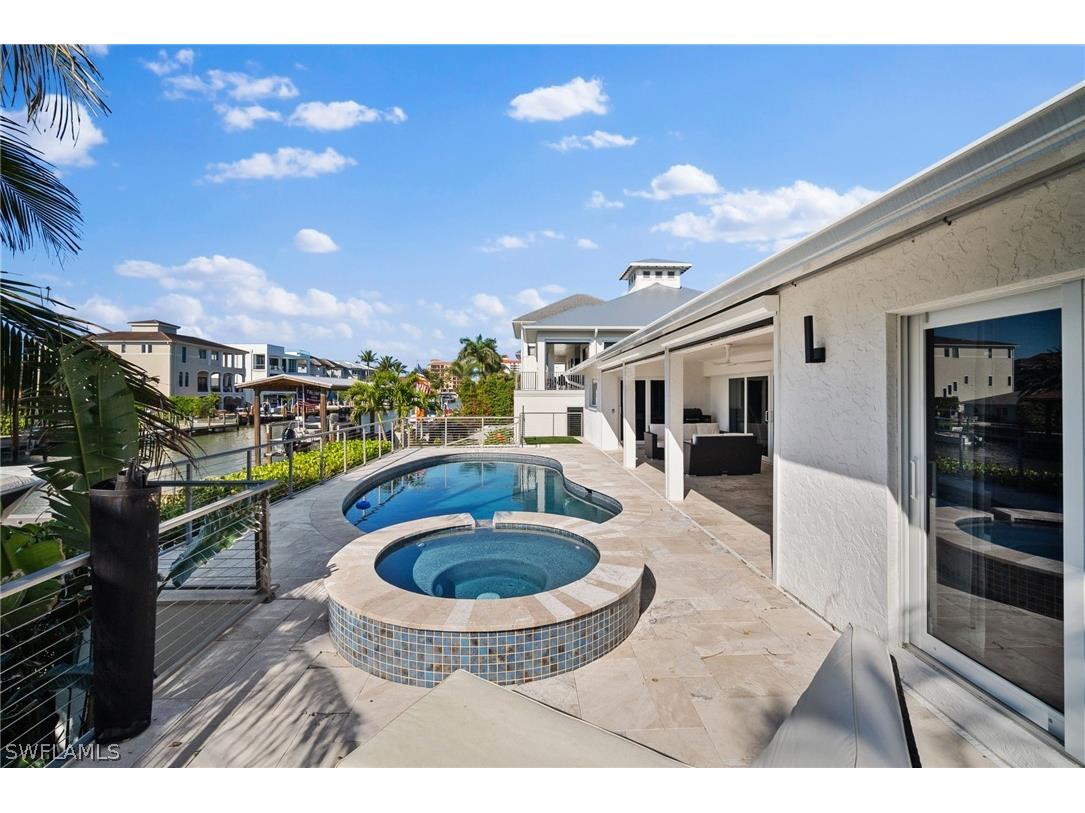 266 Egret Avenue Naples FL 34108 226007076 image38