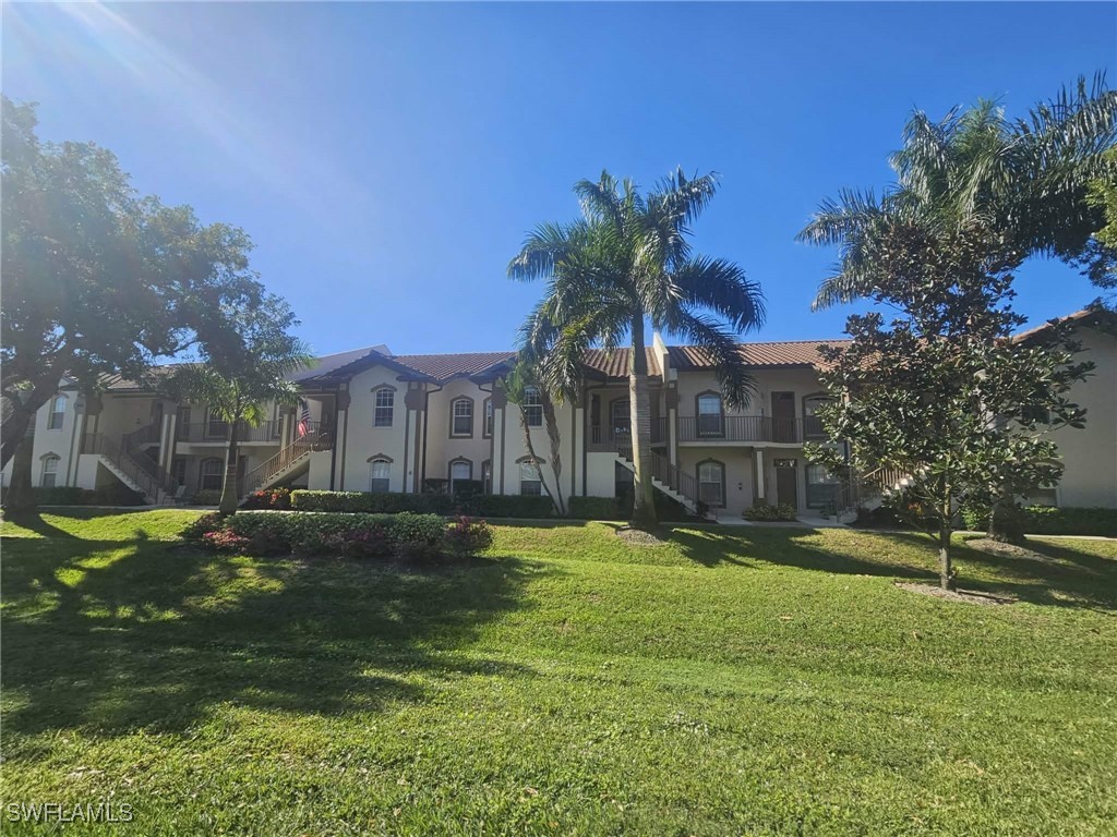 266 Newport Drive #310 Naples FL 34114 225084622 image3