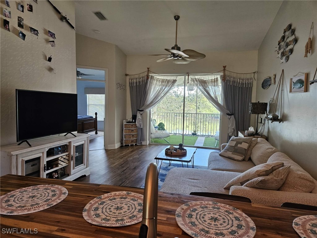 266 Newport Drive #310 Naples FL 34114 225084622 image8