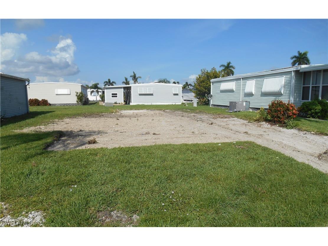 266 Shoreland Drive Fort Myers FL 33905 223051719 image2