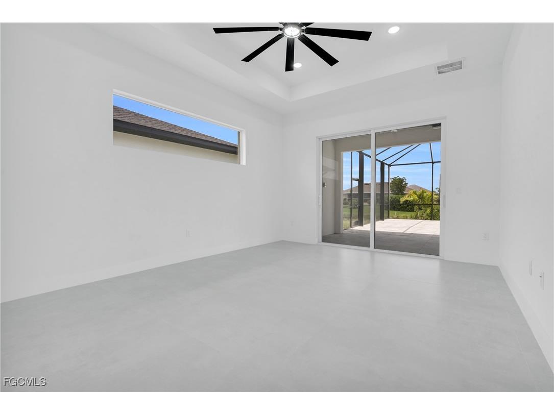 266 W Pine Valley Lane Rotonda West FL 33947 2025020540 image25