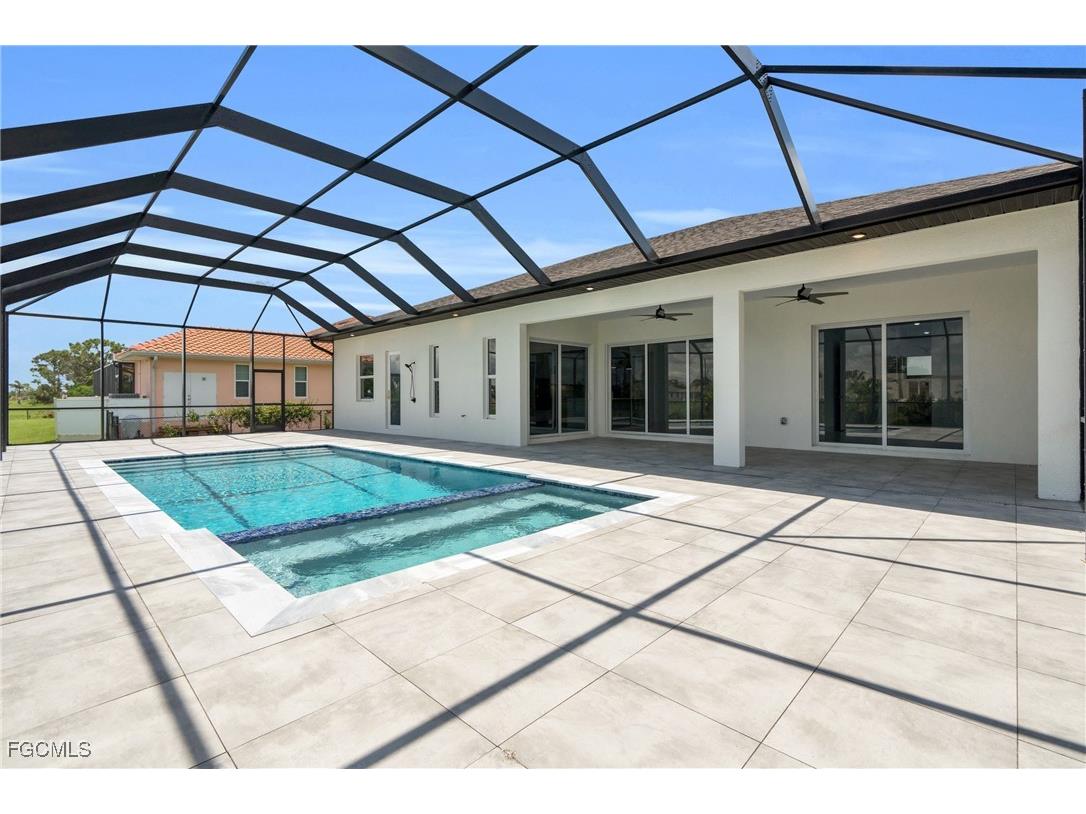 266 W Pine Valley Lane Rotonda West FL 33947 2025020540 image36