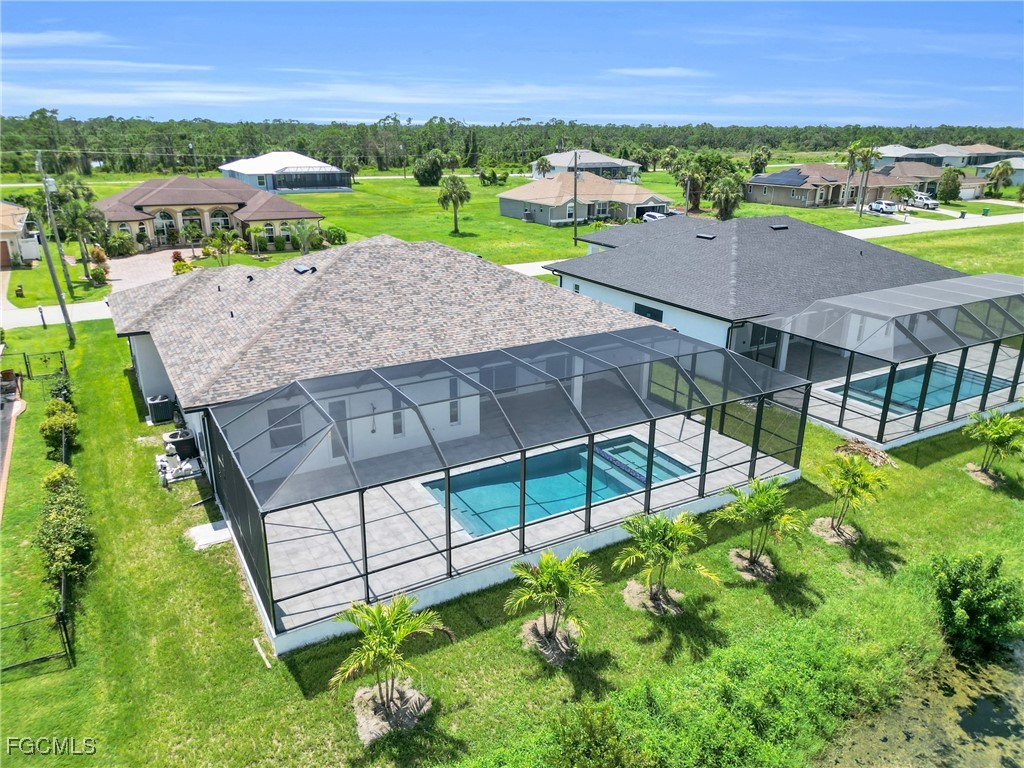 266 W Pine Valley Lane Rotonda West FL 33947 2025020540 image7