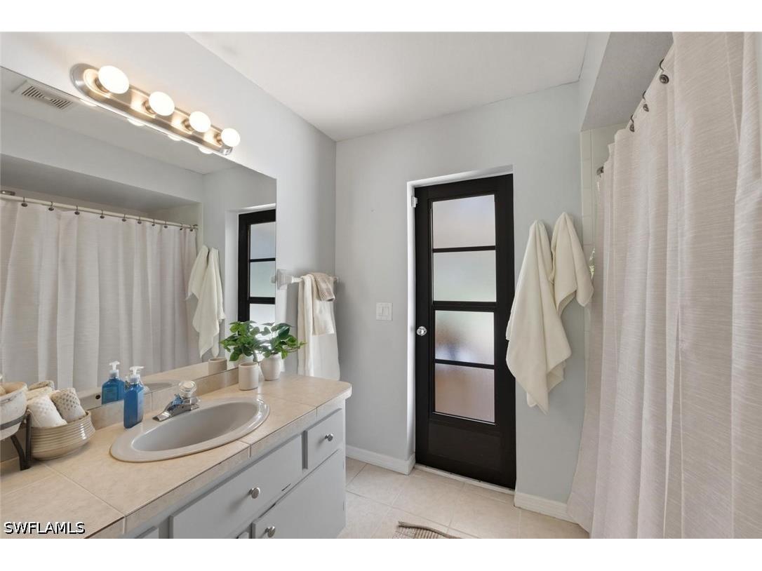 2660 16th Avenue NE Naples FL 34120 226017497 image23