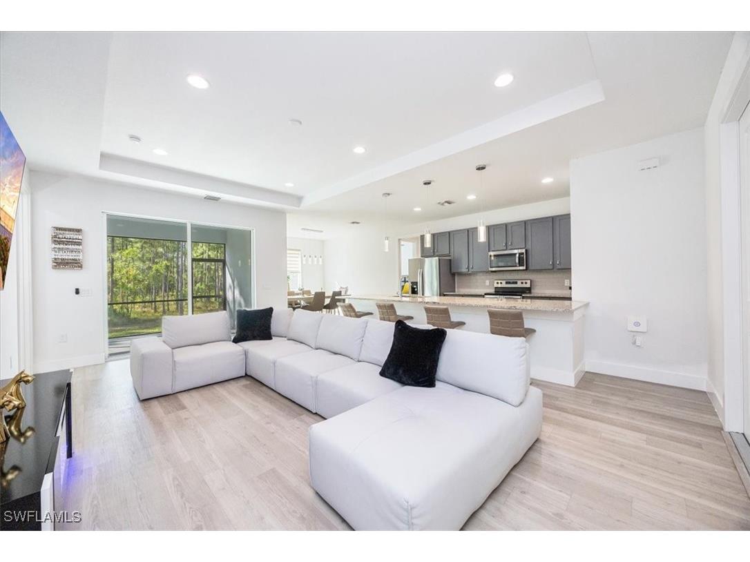2660 50th Avenue NE Naples FL 34120 225028978 image1