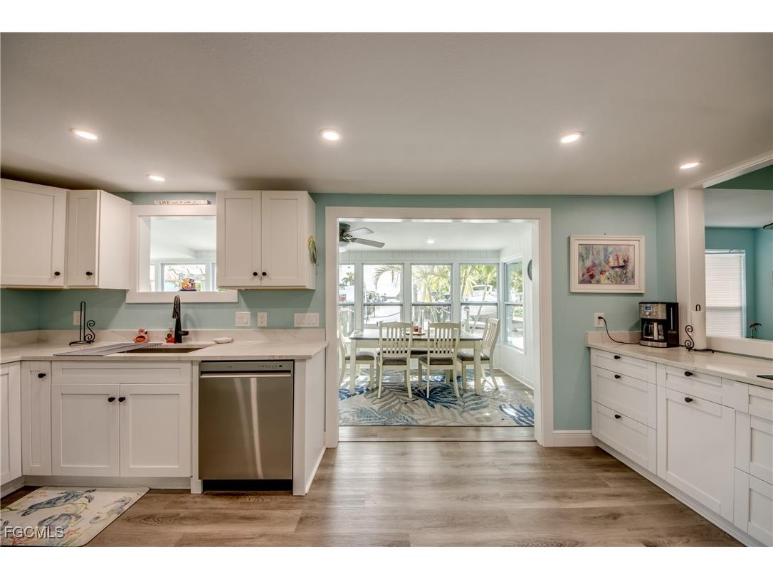 2660 Date Street Saint James City FL 33956 2025008977 image11