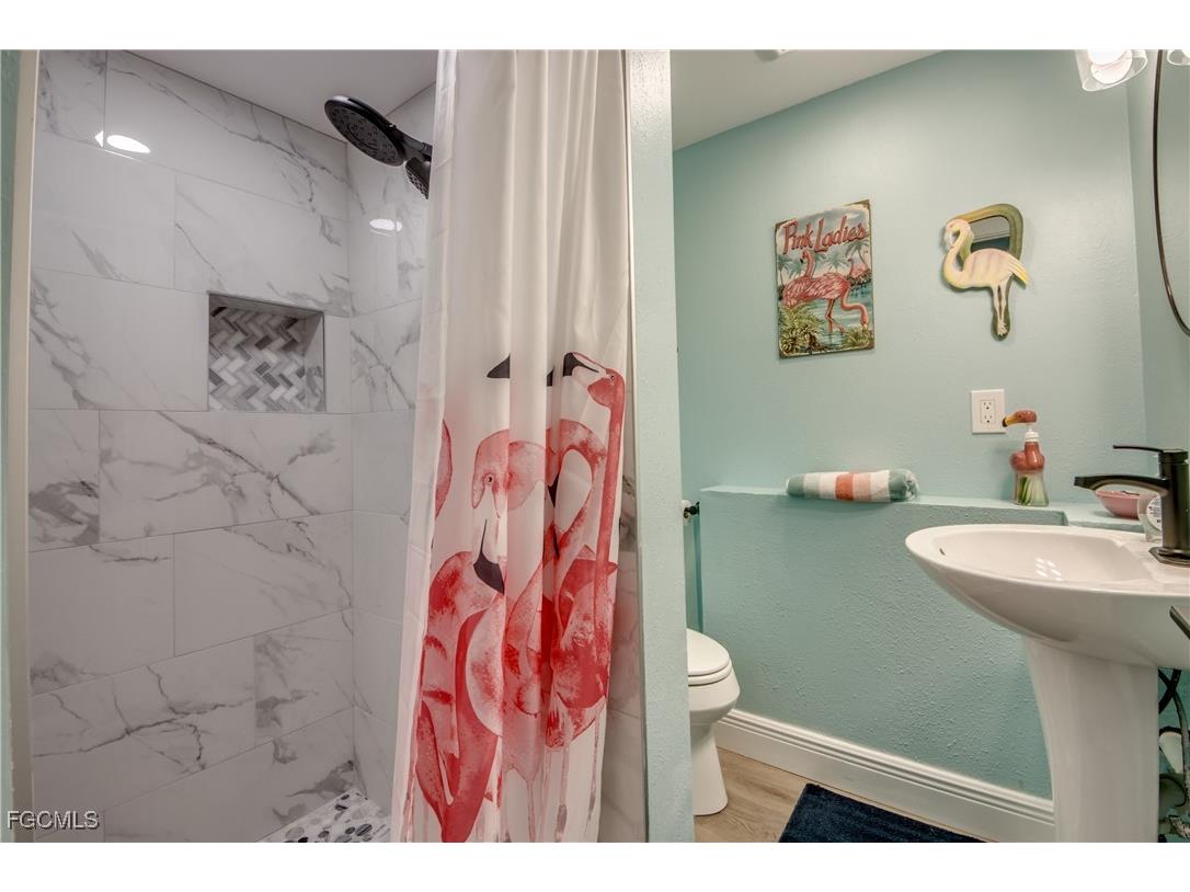 2660 Date Street Saint James City FL 33956 2025008977 image25