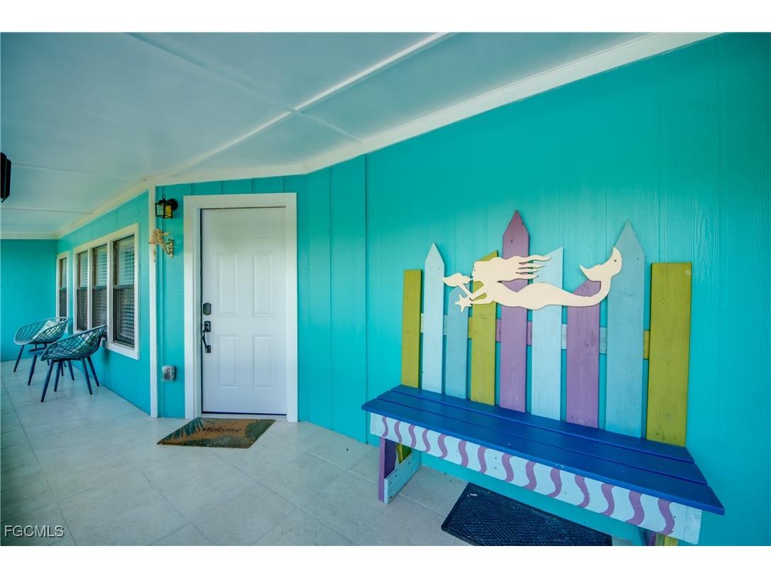 2660 Date Street Saint James City FL 33956 2025008977 image4