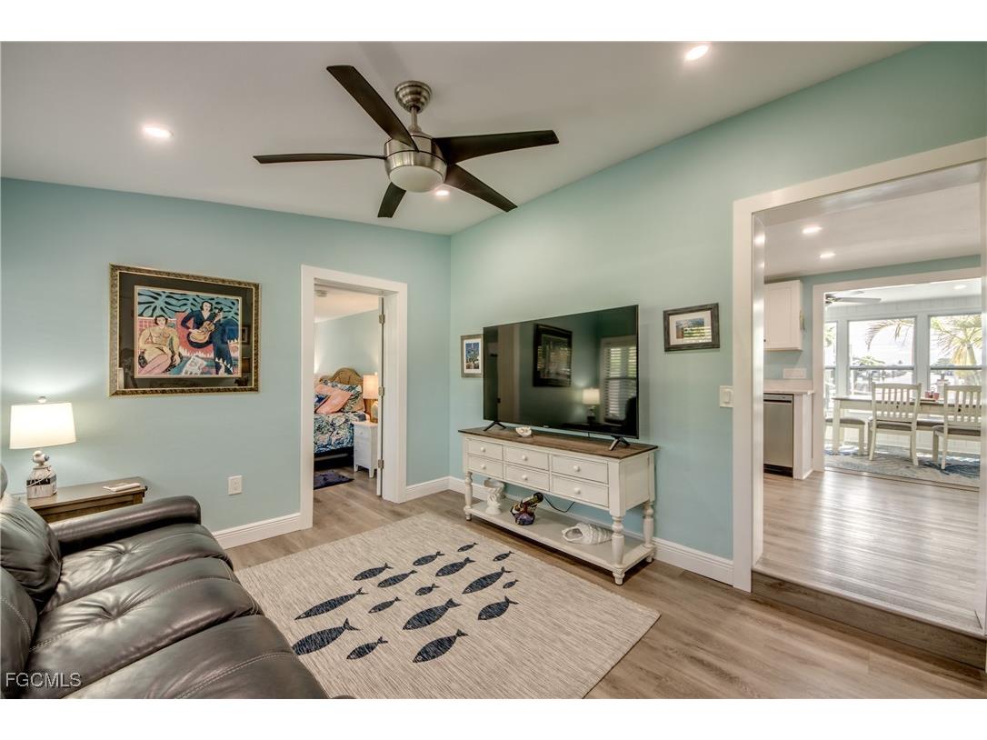 2660 Date Street Saint James City FL 33956 2025008977 image6