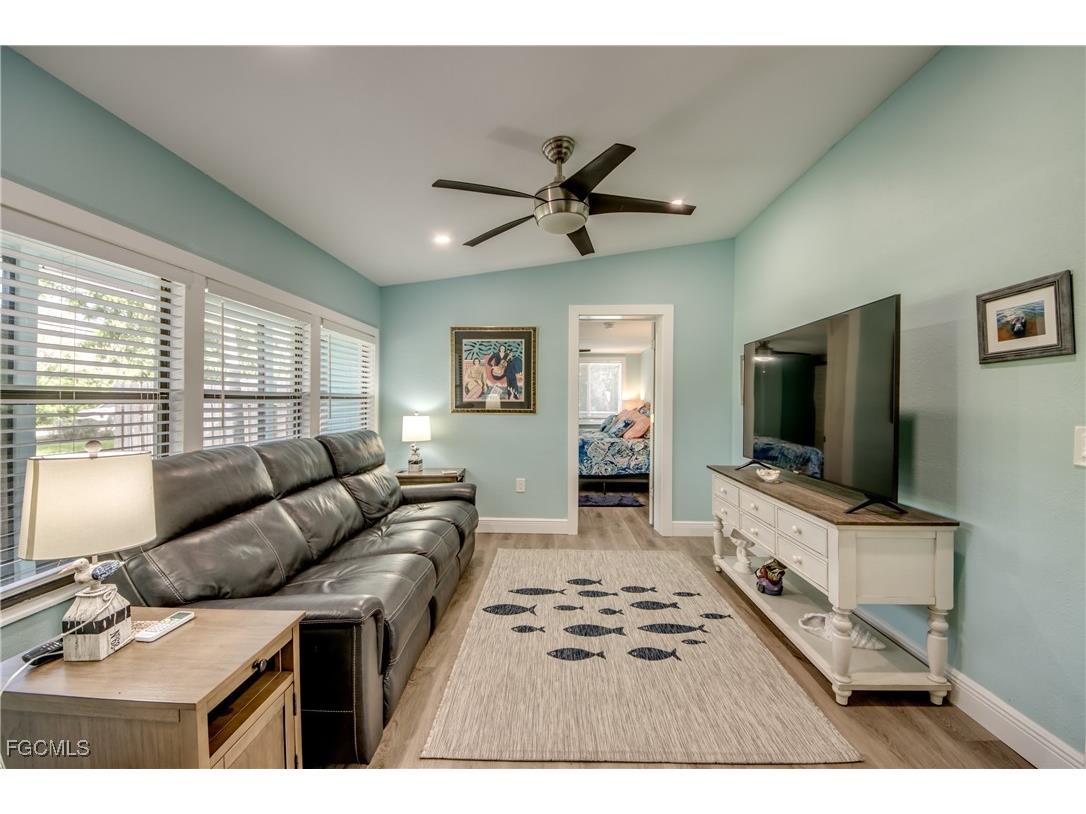 2660 Date Street Saint James City FL 33956 2025008977 image7