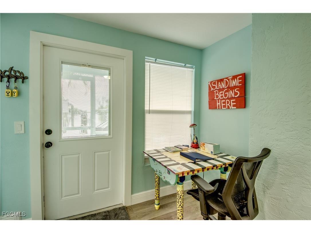 2660 Date Street Saint James City FL 33956 2025008977 image9