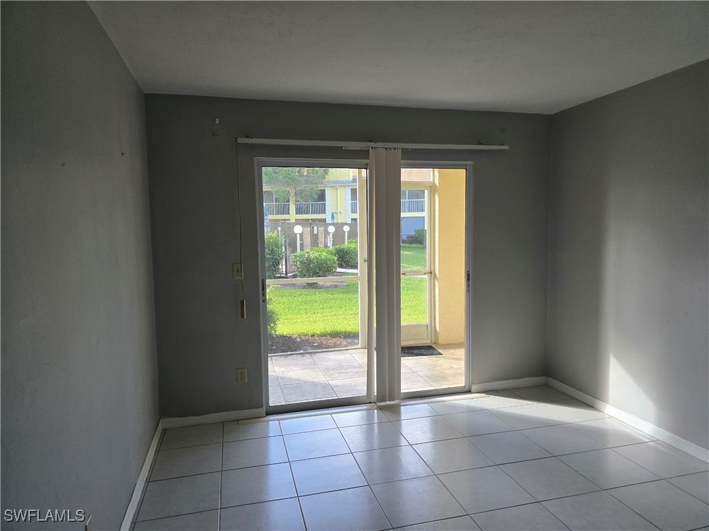 2660 Kings Lake Boulevard #7-103 Naples FL 34112 225074797 image5