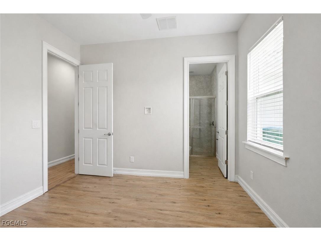 2660 Stonyhill Court Cape Coral FL 33993 225042066 image10