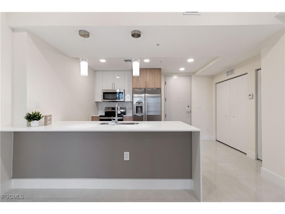 26600 Rosewood Pointe Drive #B-101 Bonita Springs FL 34135 2025022159 image1