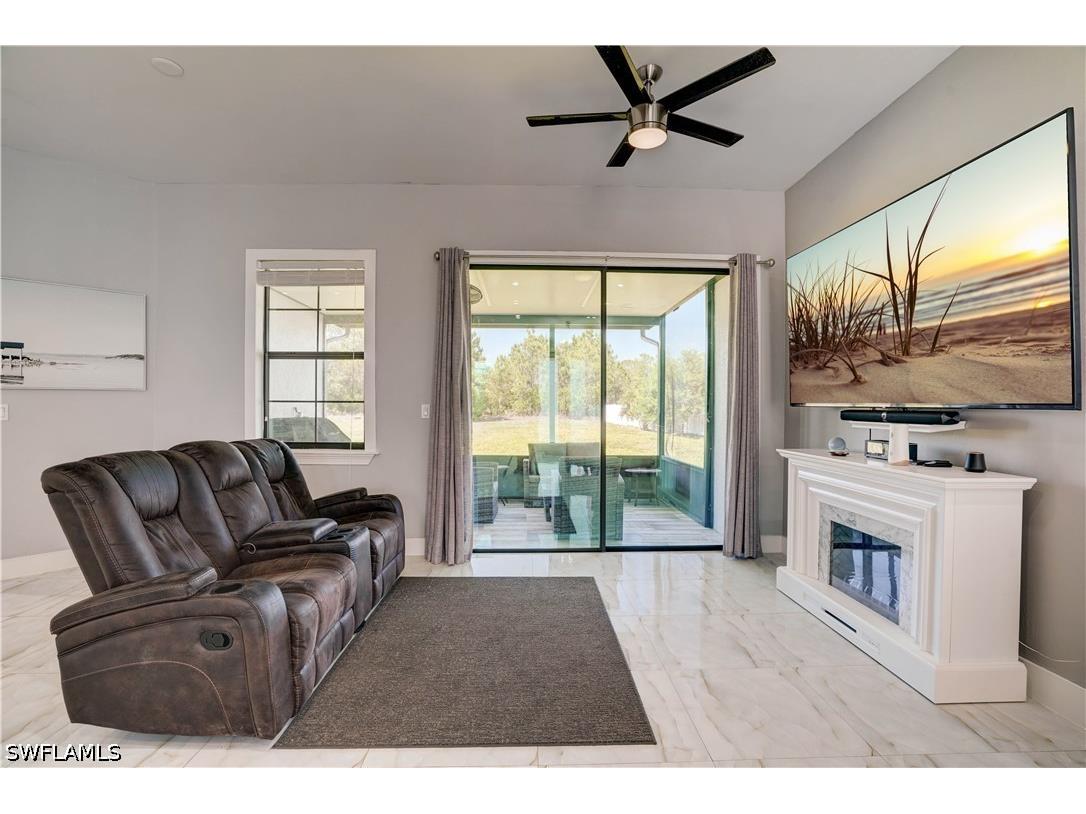 2661 43rd Avenue NE Naples FL 34120 226017784 image9