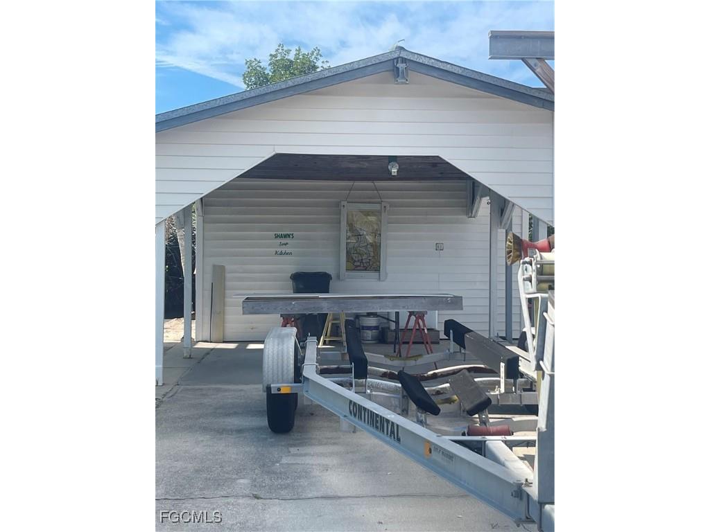 2661 Bamboo Street Saint James City FL 33956 2026003721 image18