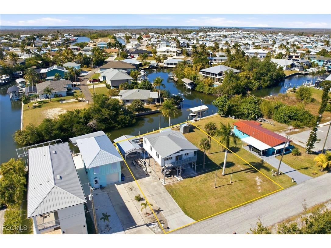 2661 Bamboo Street Saint James City FL 33956 2026003721 image5