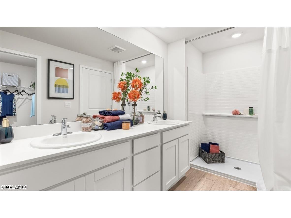 2661 Soft Coral Way North Fort Myers FL 33903 226014825 image12