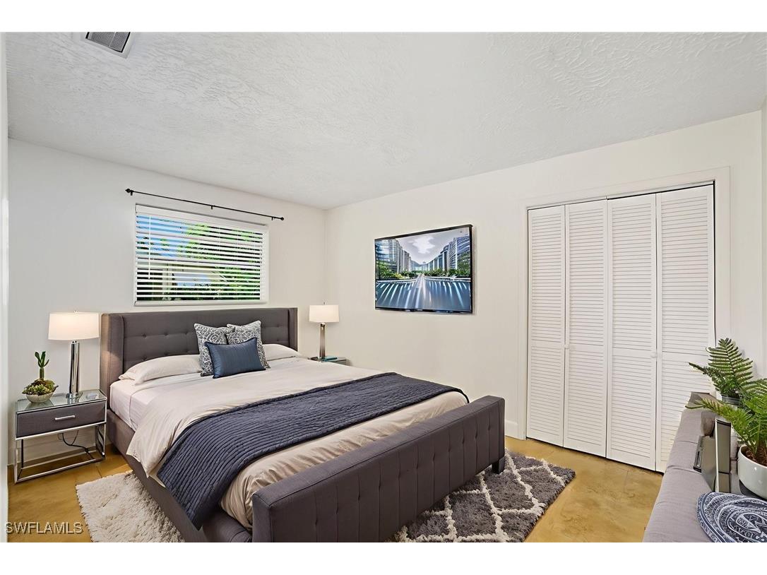 2662/2656 Mangrove Street Naples FL 34112 225070095 image34