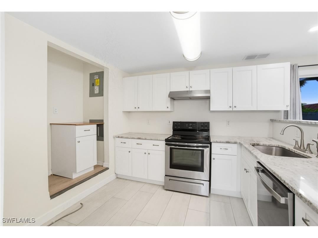 2662/2656 Mangrove Street Naples FL 34112 225070154 image5