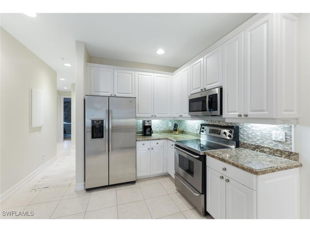 2662 Bolero Drive #10 Naples FL 34109 225074759 image7