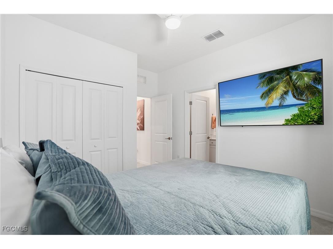 2662 Scarlet Way Naples FL 34120 2026000472 image17