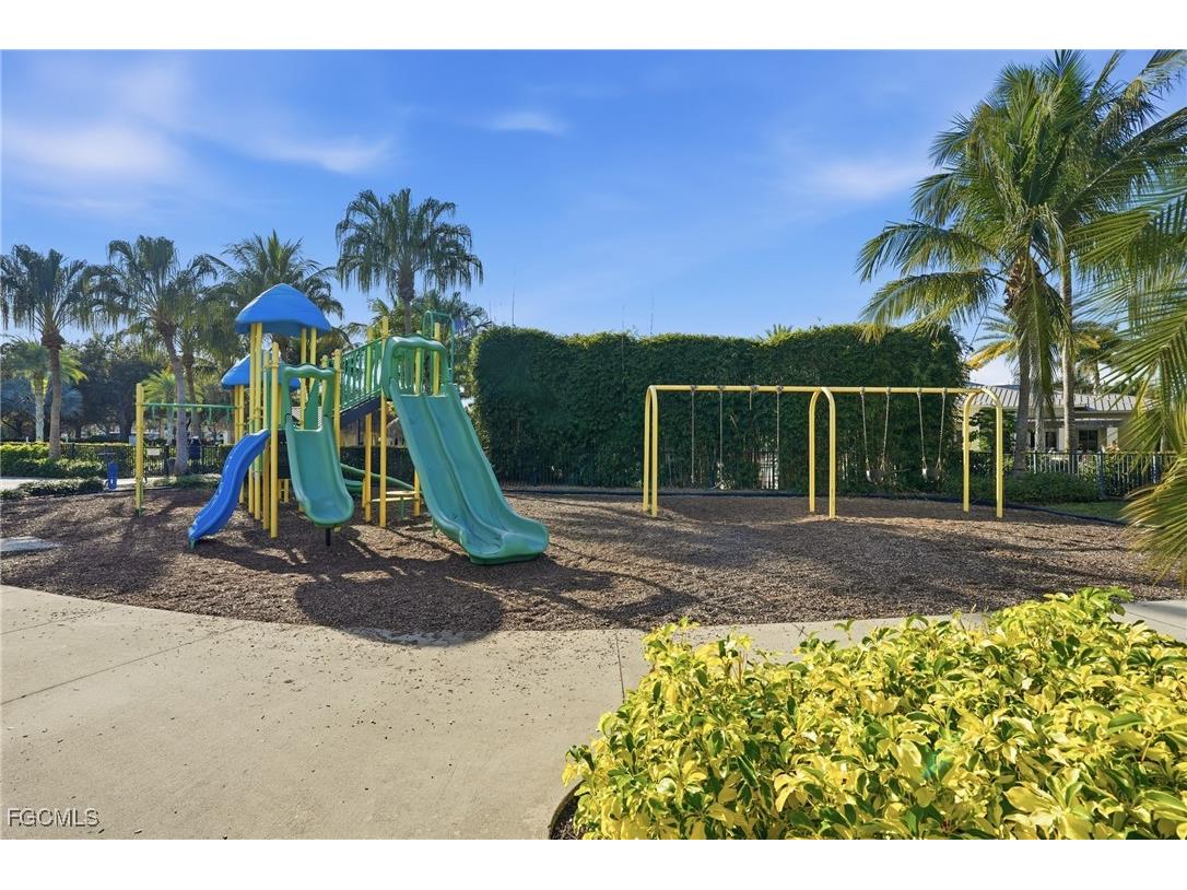 2662 Scarlet Way Naples FL 34120 2026000472 image43