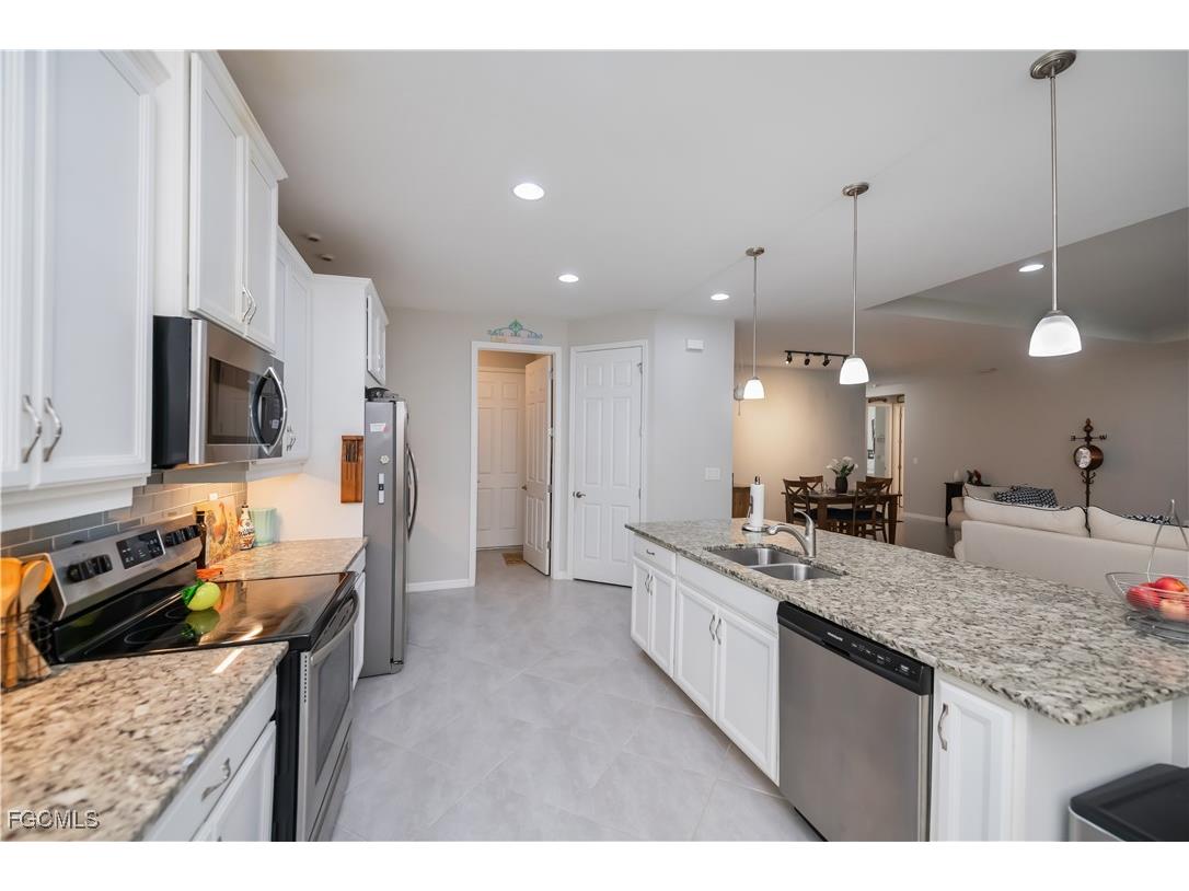 2663 SW 32nd Street Cape Coral FL 33914 2025009274 image26