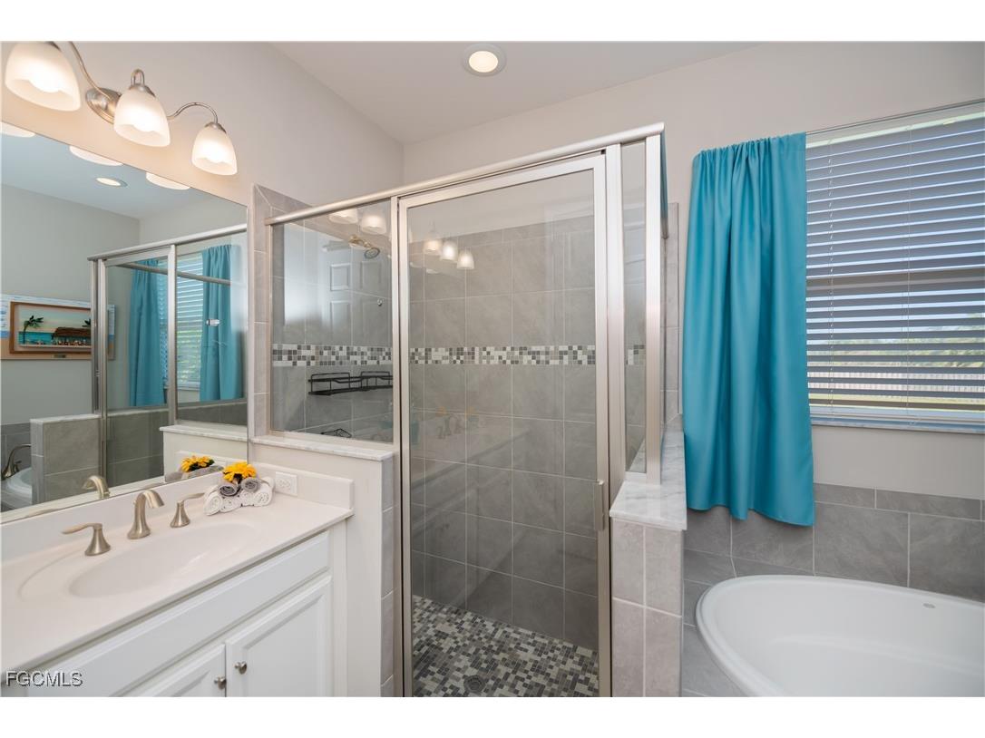 2663 SW 32nd Street Cape Coral FL 33914 2025009274 image33